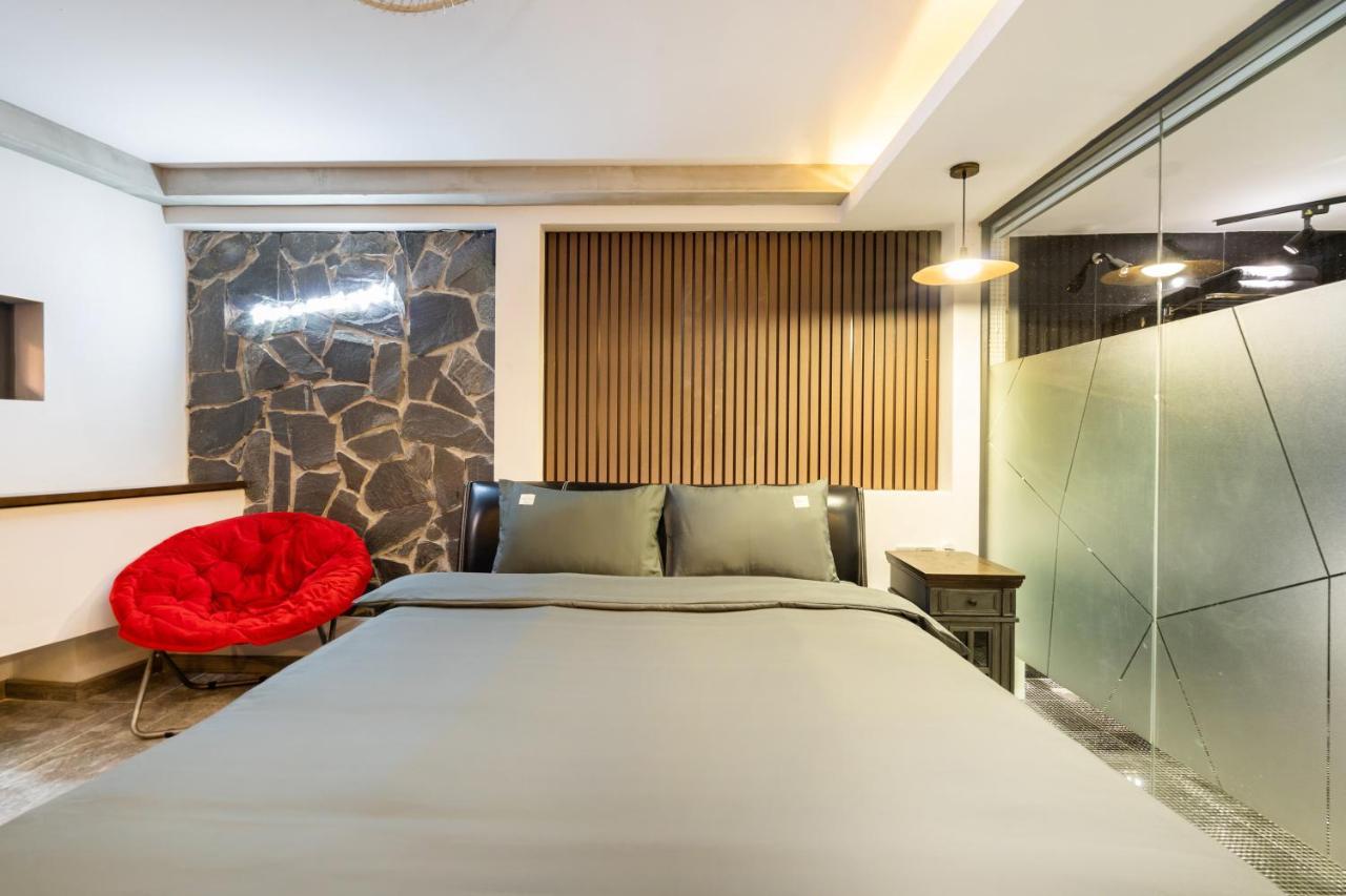 G9 Homestay - De Tham Thành Pho Ho Chí Minh Esterno foto